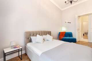 Апартаменты Chopin Apartment in the center of Lviv Львов Апартаменты-34