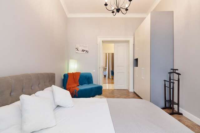 Апартаменты Chopin Apartment in the center of Lviv Львов-11